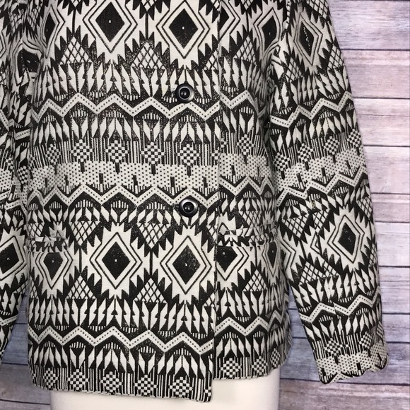 {Velvet by Graham & Spencer} Printed Aztec Jacket - Picture 6 of 8